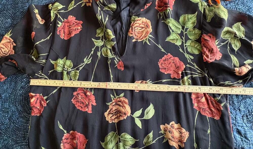 Vintage Whimsygoth 90’s Black Floral Rose Print Keyhole Midi Dress - Picture 8 of 12